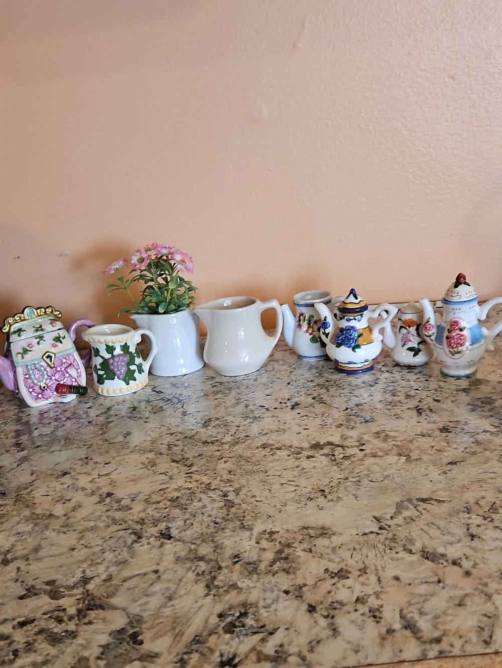 Ceramic Mini Creamer And Teapot Set in White and Floral